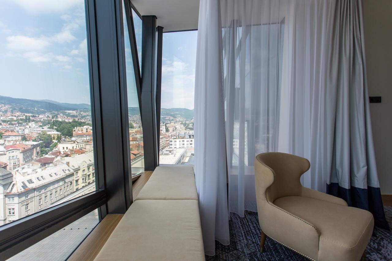 Swissotel Sarajevo Bagian luar foto A room at the hotel